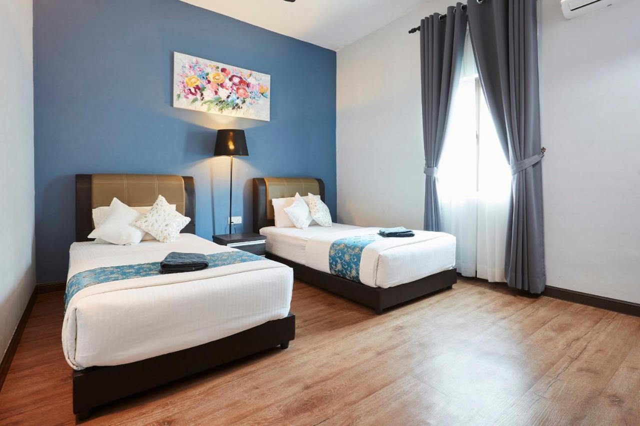D' Qamar Guesthouse 콴탄 외부 사진