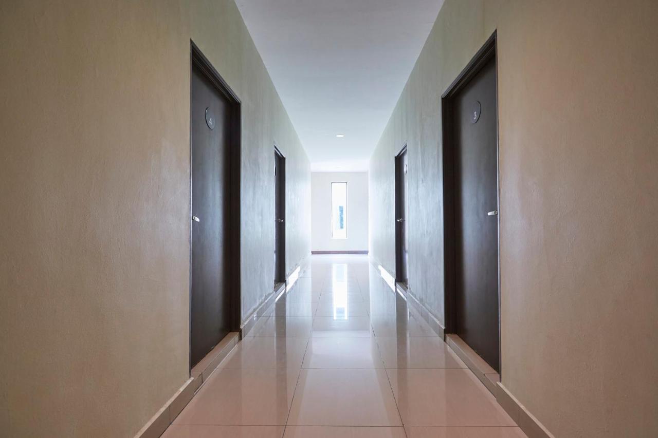 D' Qamar Guesthouse 콴탄 외부 사진